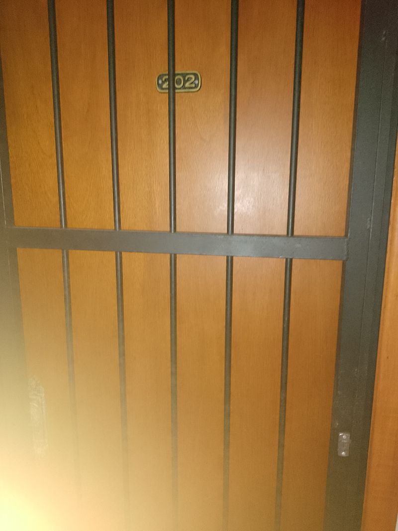Kit / JK 1 quarto  no bairro CENTRO em PELOTAS