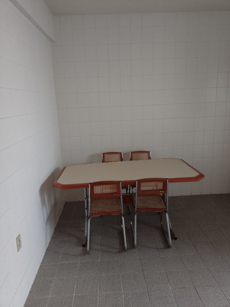 Apto 2 quartos  no bairro CENTRO em PELOTAS