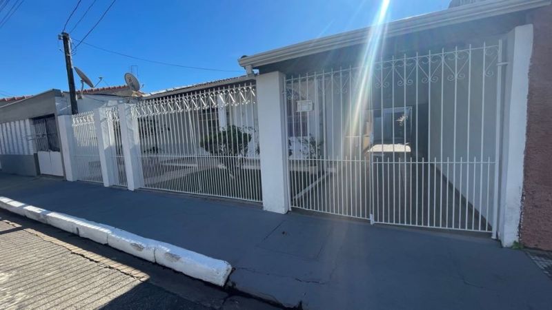 Casa 3d  no bairro Pedregulho em GUARATINGUETA