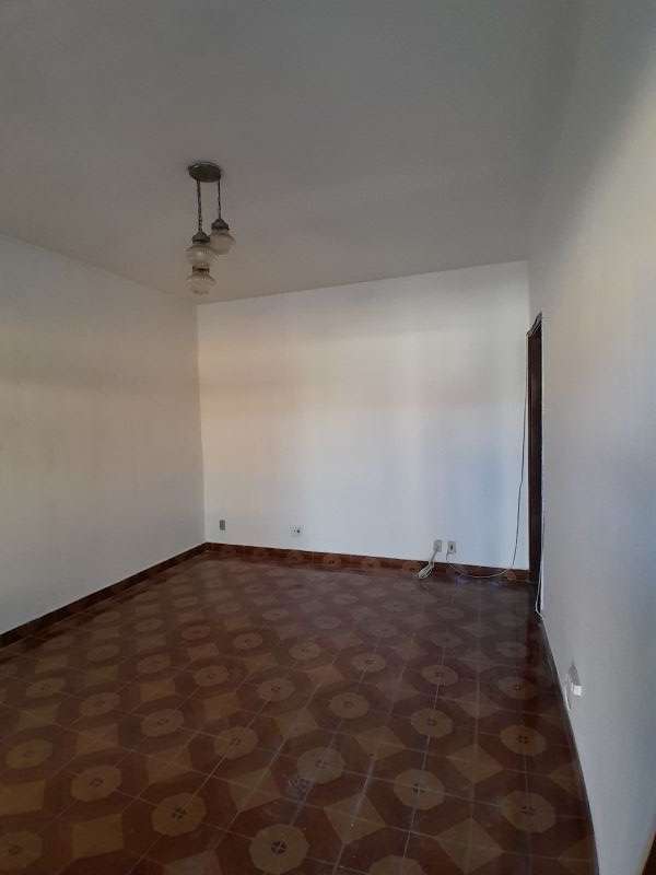 Casa 3d  no bairro Pedregulho em GUARATINGUETA