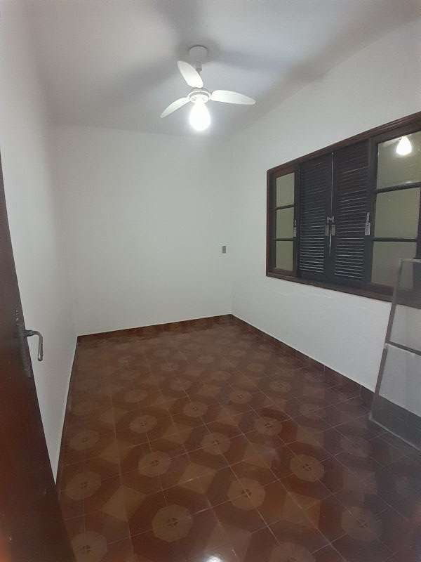 Casa 3d  no bairro Pedregulho em GUARATINGUETA