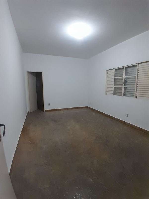 Casa 3d  no bairro Pedregulho em GUARATINGUETA