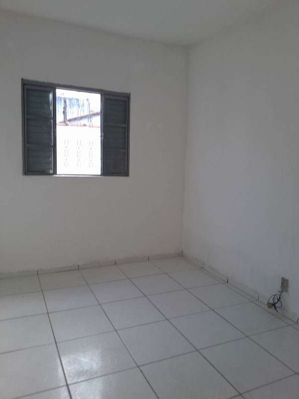 Casa 2d  no bairro Vila Sao Jose em GUARATINGUETA