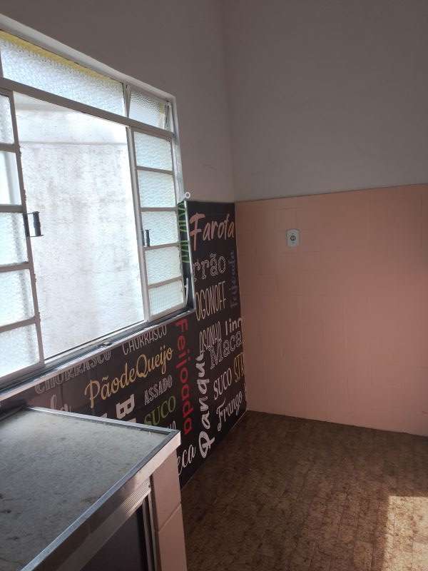 Casa 2d  no bairro Pedregulho em GUARATINGUETA