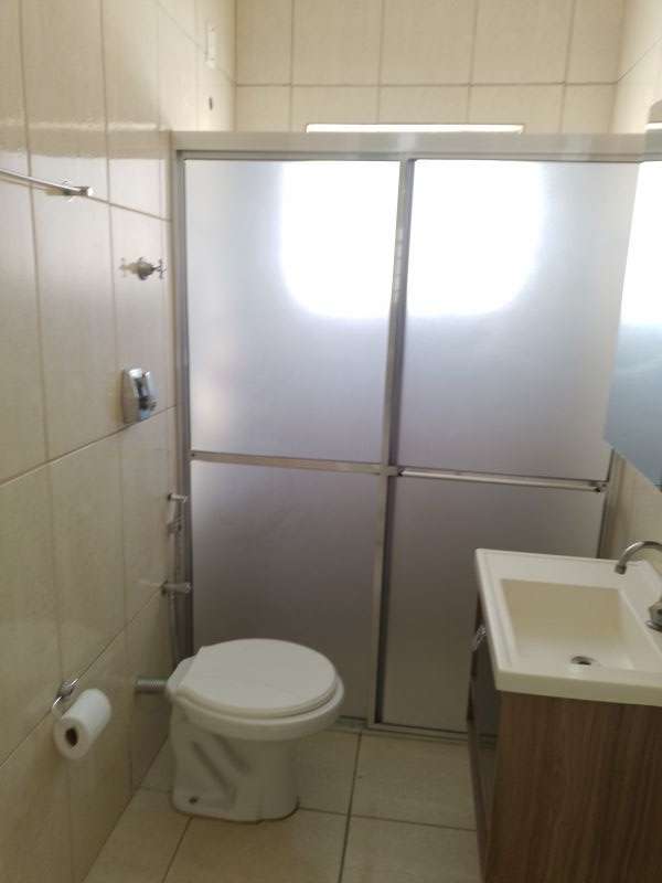 Casa 2d  no bairro Pedregulho em GUARATINGUETA