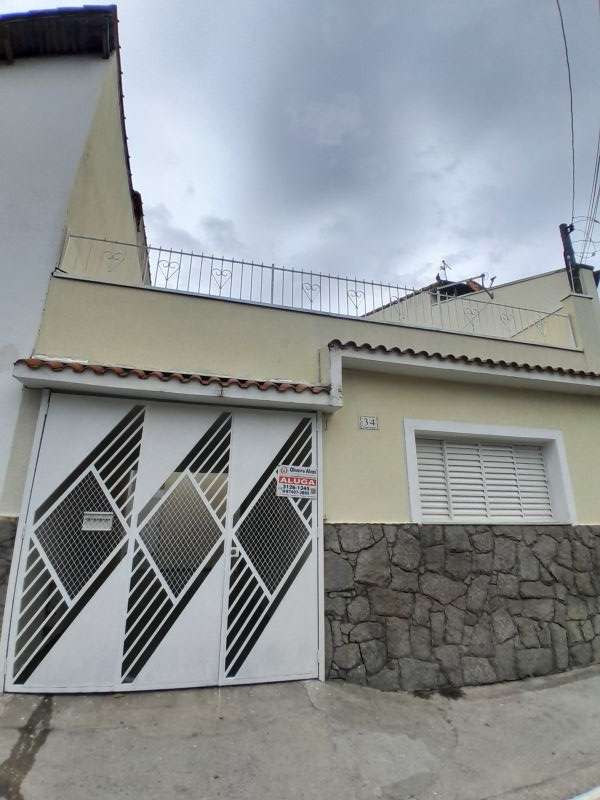 Casa 3d  no bairro Pedregulho em GUARATINGUETA