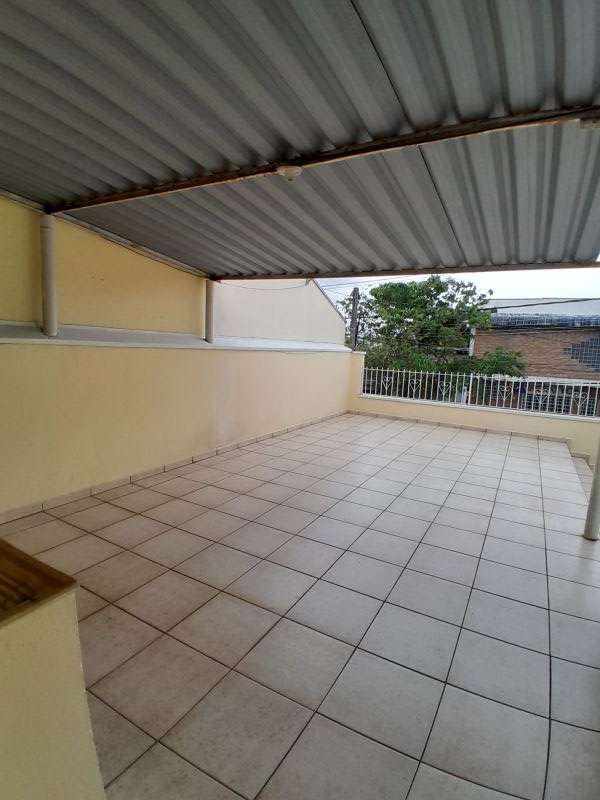 Casa 3d  no bairro Pedregulho em GUARATINGUETA