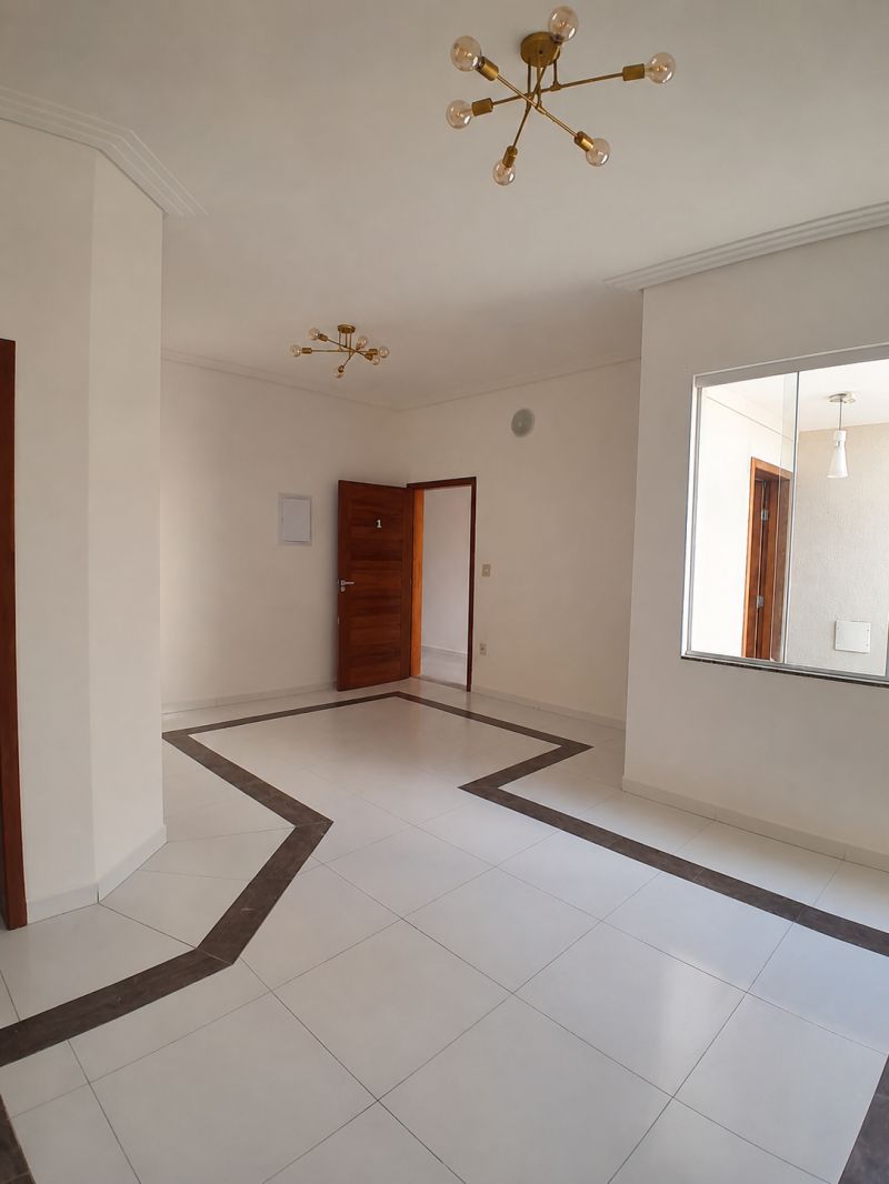 Apartamento 2d  no bairro Jardim Rony em GUARATINGUETA
