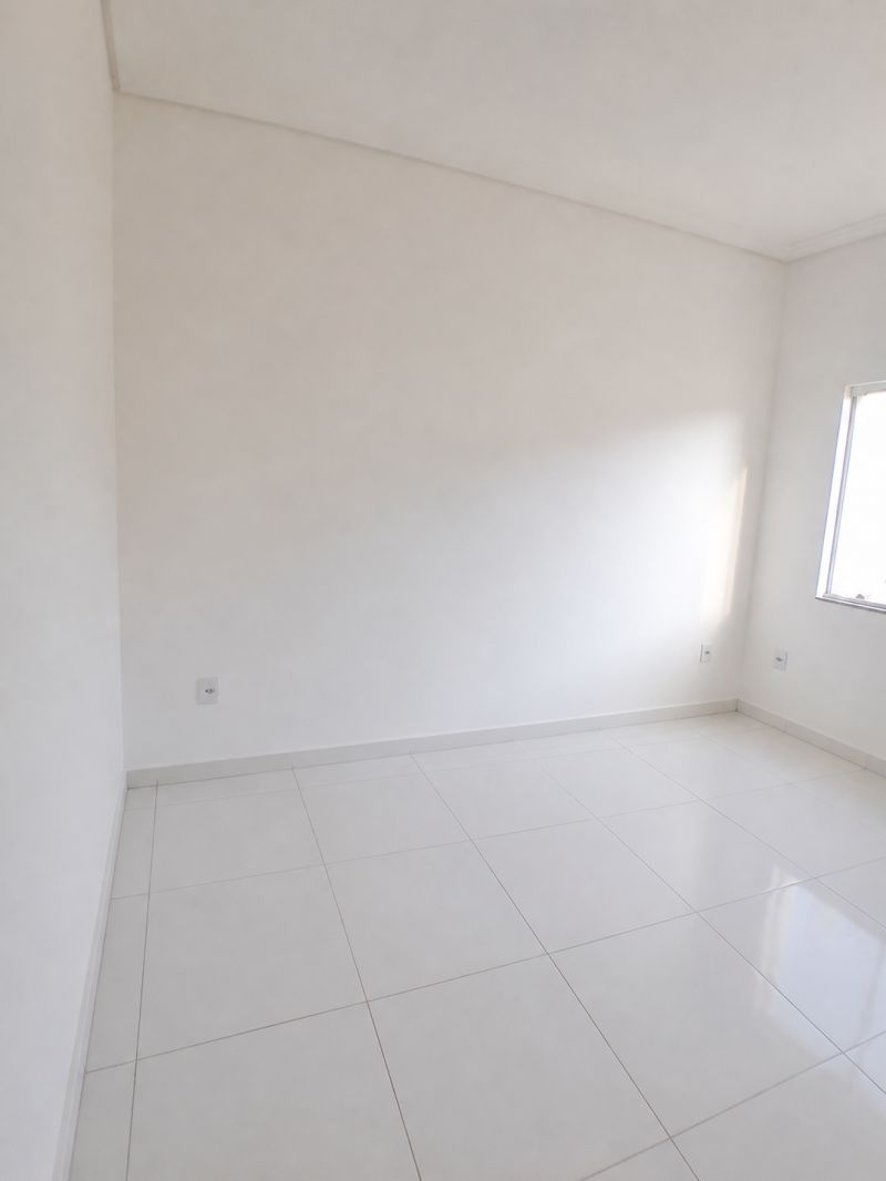 Apartamento 2d  no bairro Jardim Rony em GUARATINGUETA