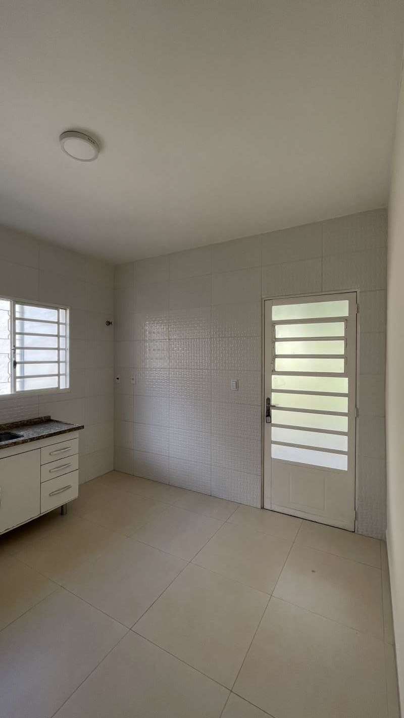 Casa 3d  no bairro Coopemi em GUARATINGUETA