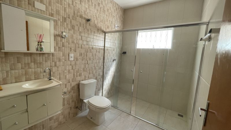 Casa 3d  no bairro Coopemi em GUARATINGUETA