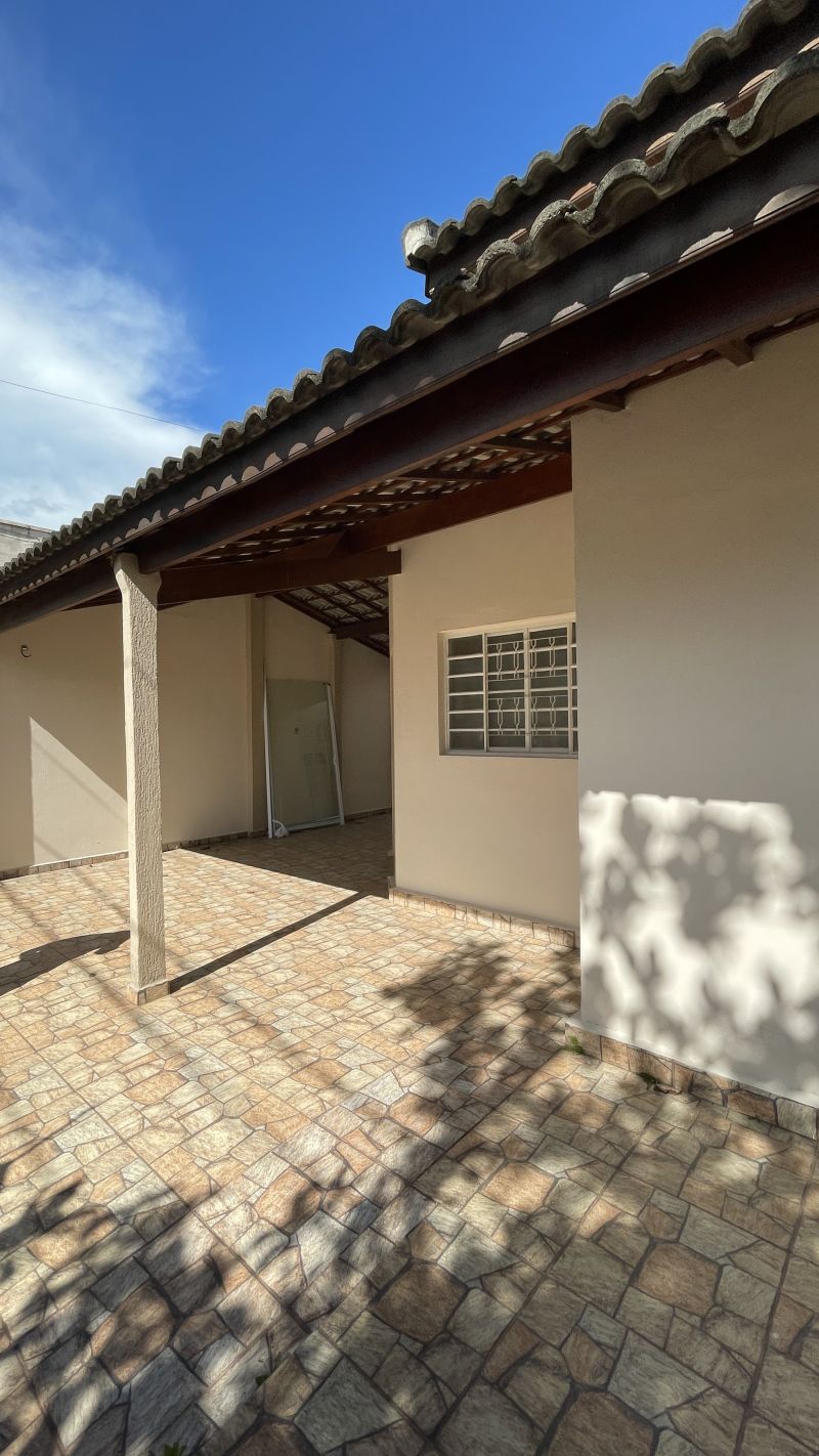 Casa 3d  no bairro Coopemi em GUARATINGUETA