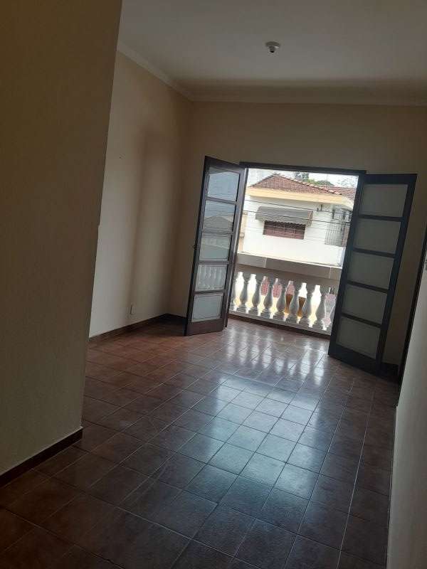 Casa 3d  no bairro Pedregulho em GUARATINGUETA