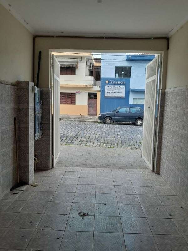 Casa 3d  no bairro Pedregulho em GUARATINGUETA