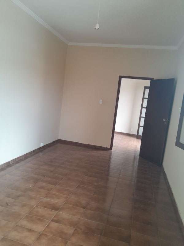 Casa 3d  no bairro Pedregulho em GUARATINGUETA