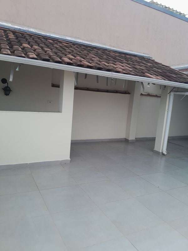 Casa 3d  no bairro Pedregulho em GUARATINGUETA