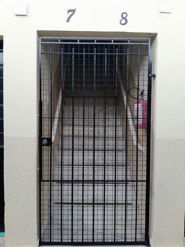 Apartamento 2d  no bairro Vila Comendador Rodrigues Alves em GUARATINGUETA