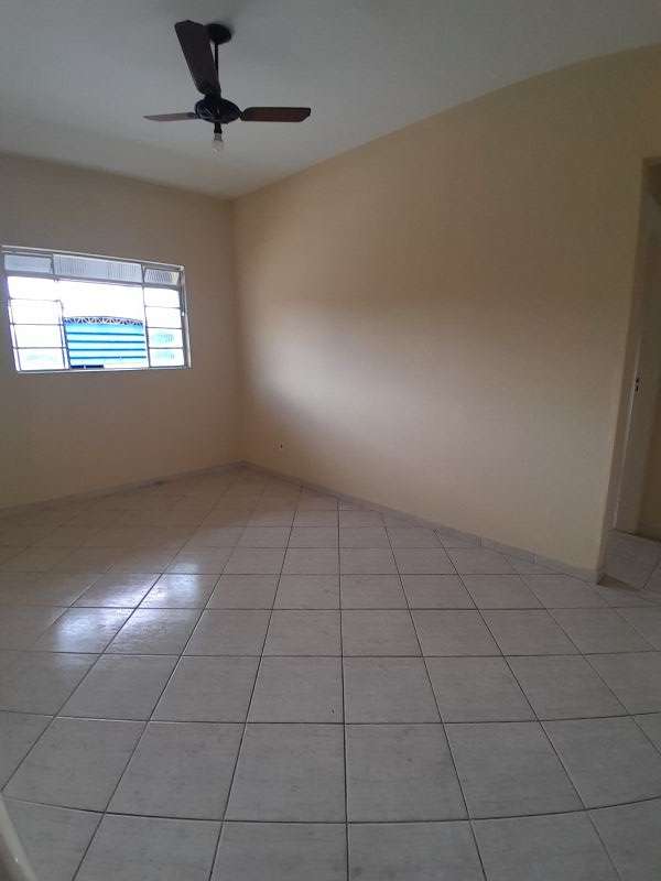 Apartamento 2d  no bairro Vila Comendador Rodrigues Alves em GUARATINGUETA