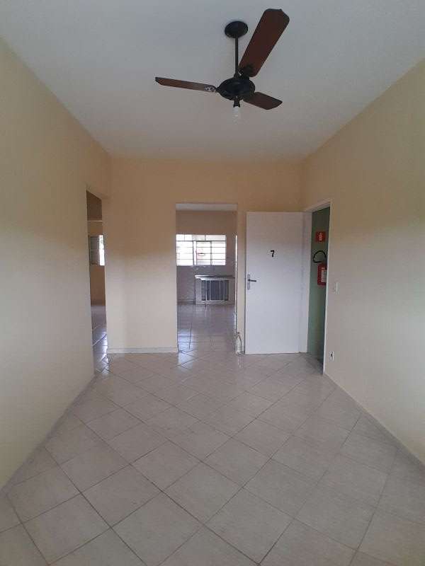 Apartamento 2d  no bairro Vila Comendador Rodrigues Alves em GUARATINGUETA