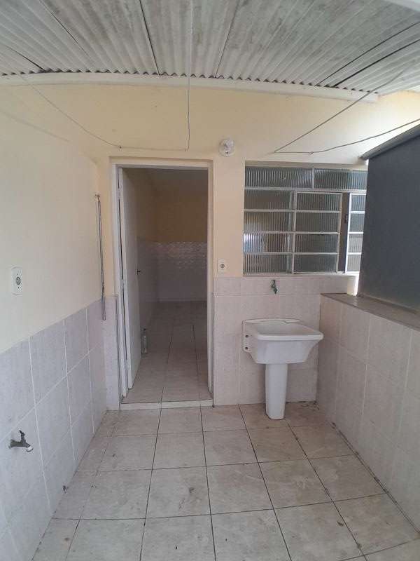 Apartamento 2d  no bairro Vila Comendador Rodrigues Alves em GUARATINGUETA