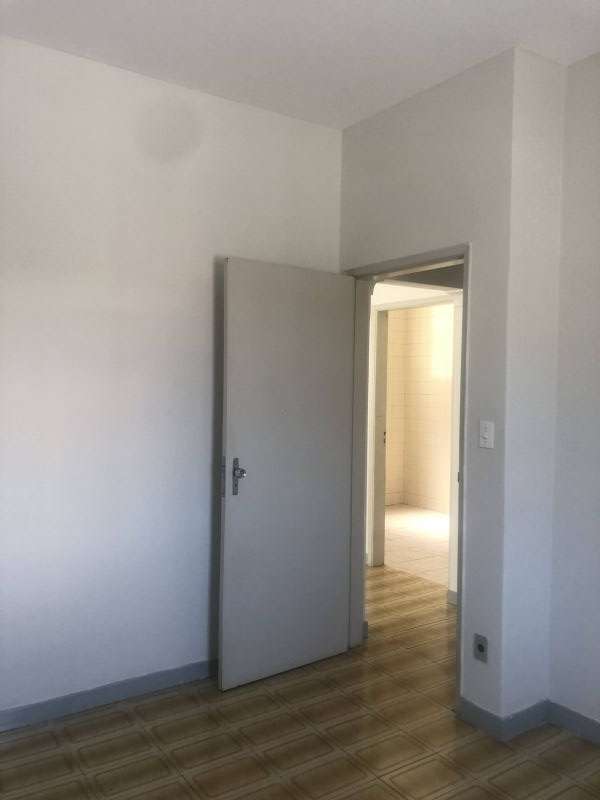 Apartamento 2d  no bairro Jardim Rony em GUARATINGUETA