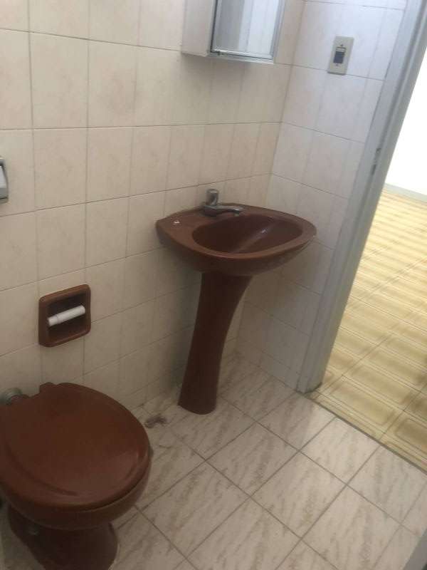 Apartamento 2d  no bairro Jardim Rony em GUARATINGUETA