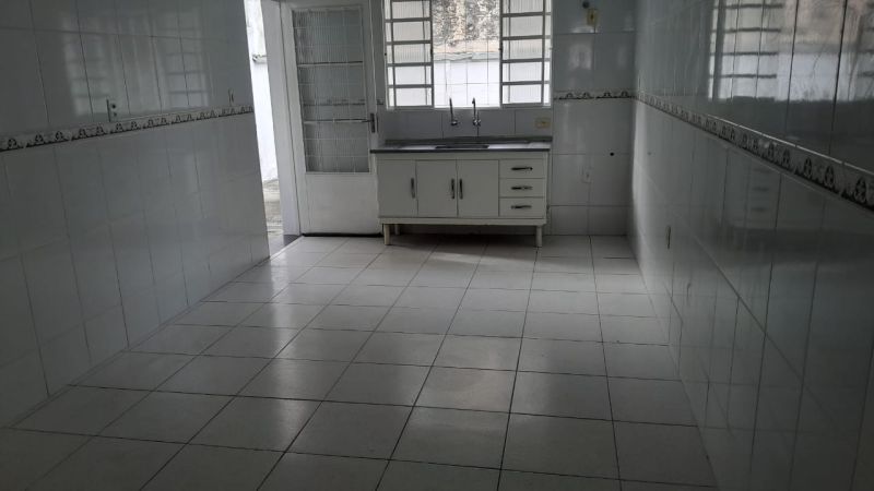 Casa 2d  no bairro Parque das Arvores  em GUARATINGUETA
