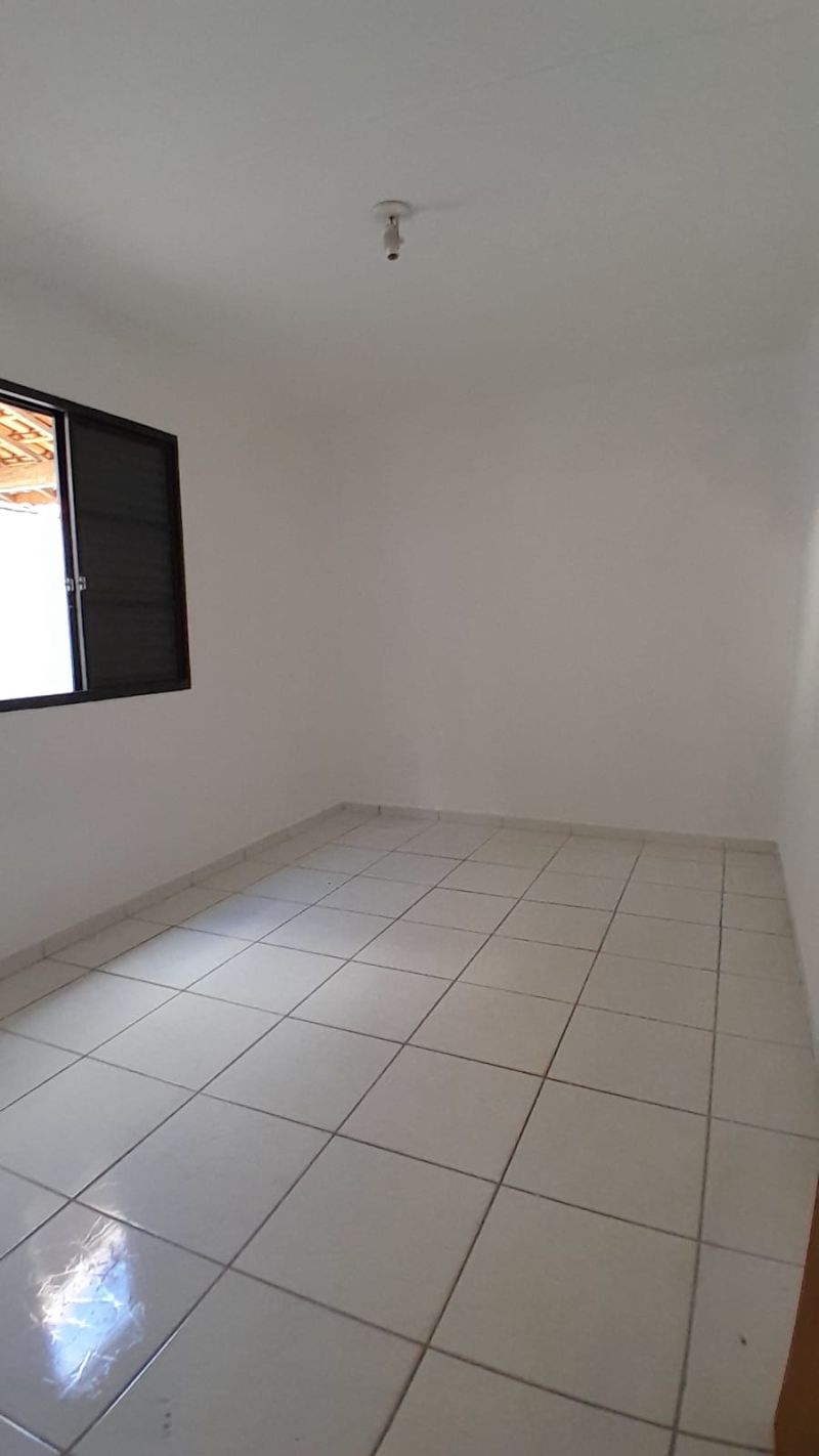Casa 2d  no bairro Parque das Arvores  em GUARATINGUETA