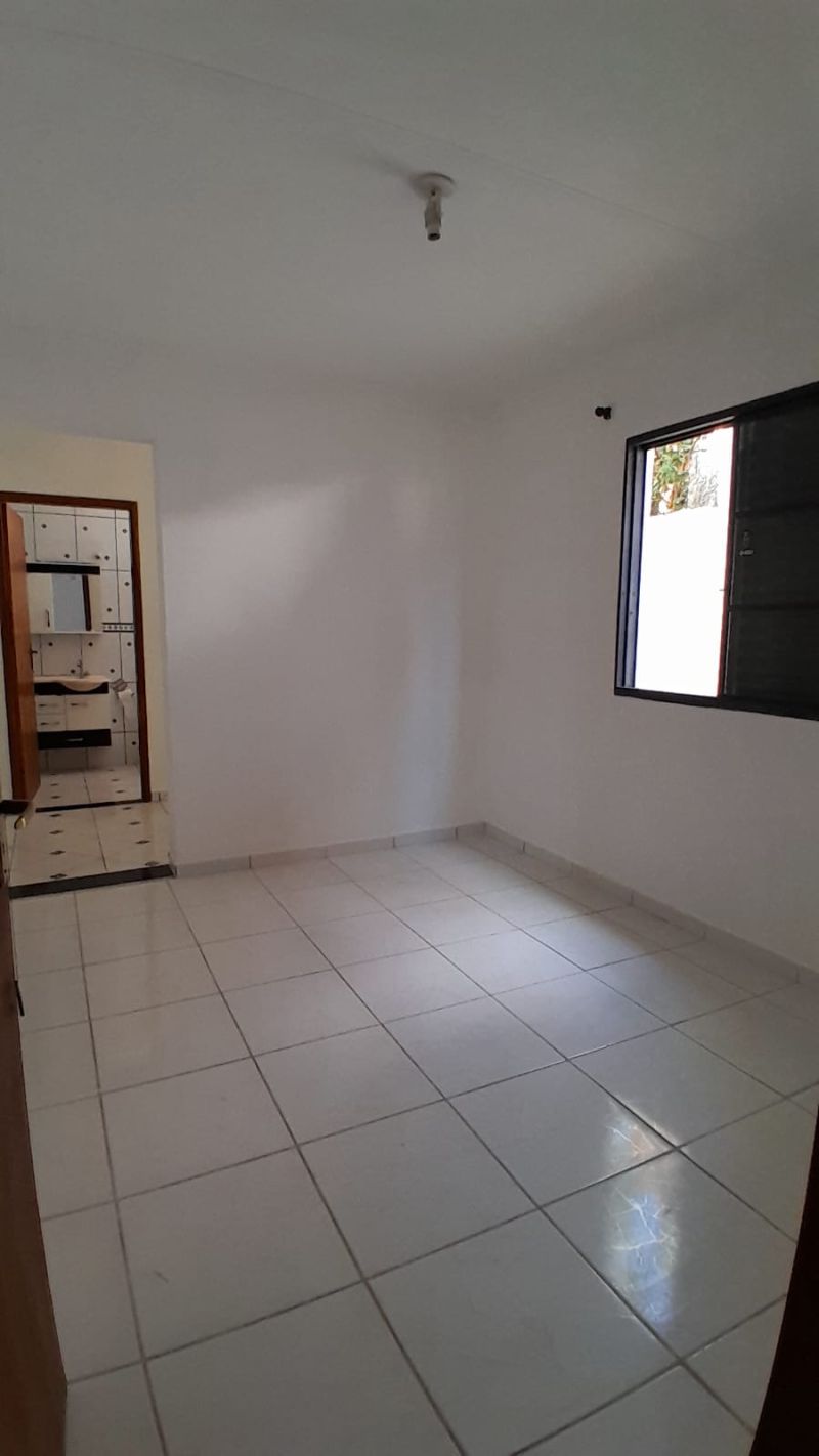 Casa 2d  no bairro Parque das Arvores  em GUARATINGUETA