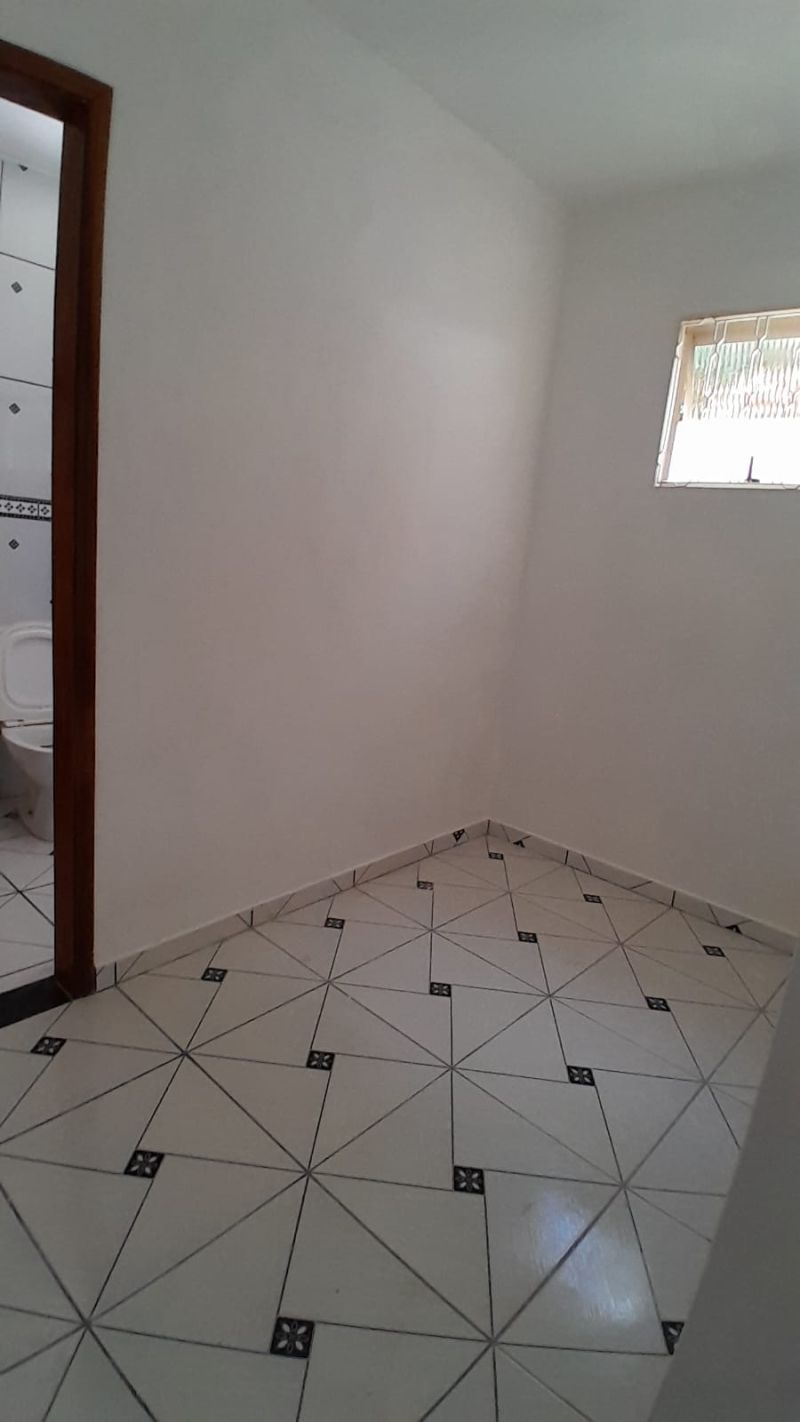 Casa 2d  no bairro Parque das Arvores  em GUARATINGUETA
