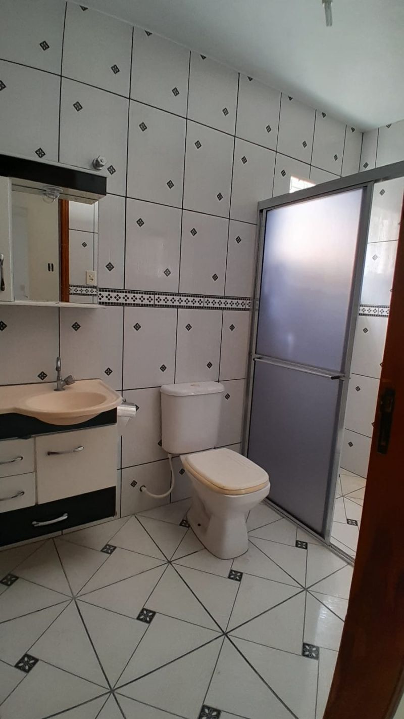 Casa 2d  no bairro Parque das Arvores  em GUARATINGUETA