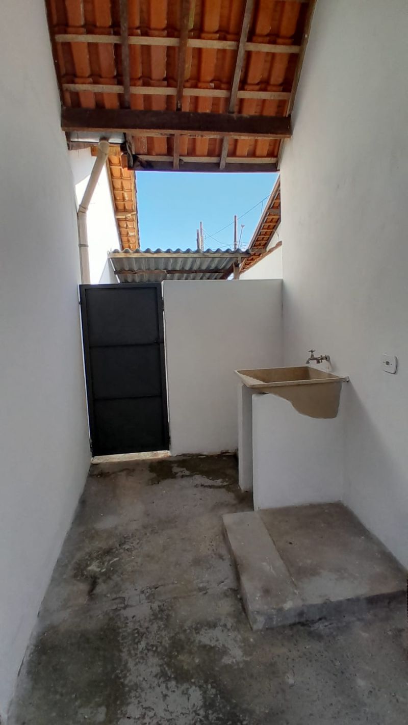 Casa 2d  no bairro Parque das Arvores  em GUARATINGUETA