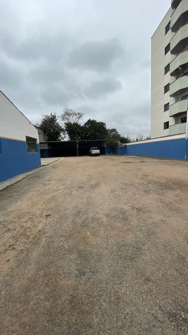Ponto Comercial no bairro Pedregulho em GUARATINGUETA