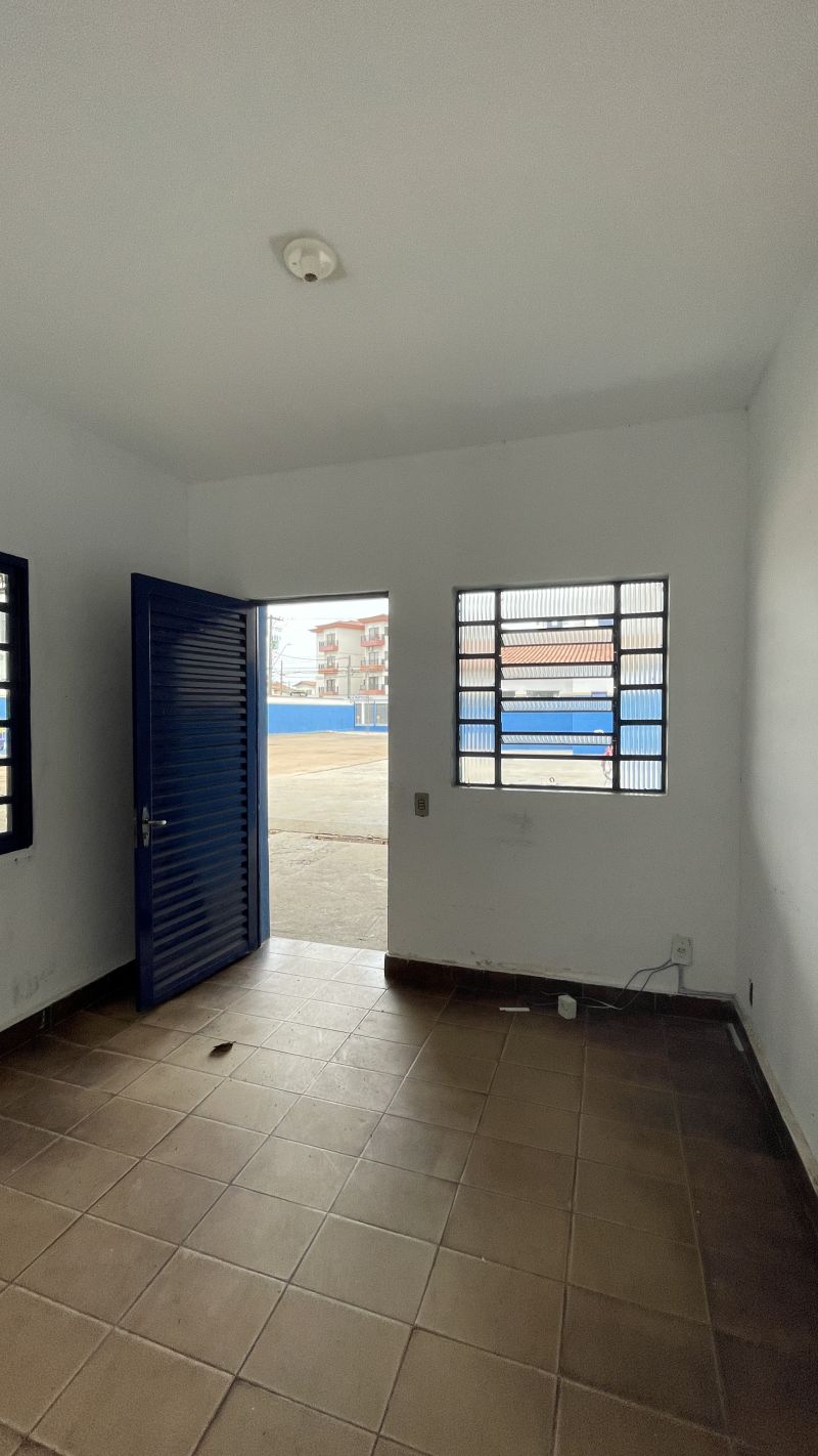 Ponto Comercial no bairro Pedregulho em GUARATINGUETA