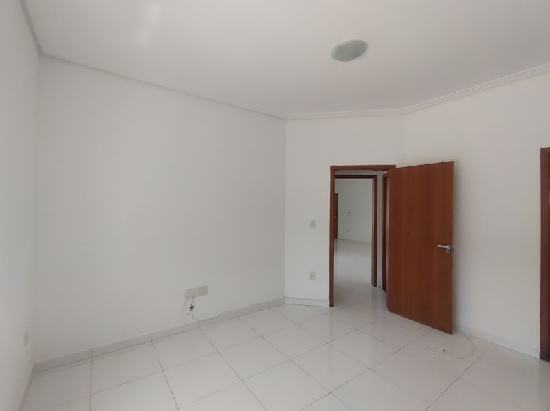 Apartamento 2d  no bairro Residencial Nino em GUARATINGUETA