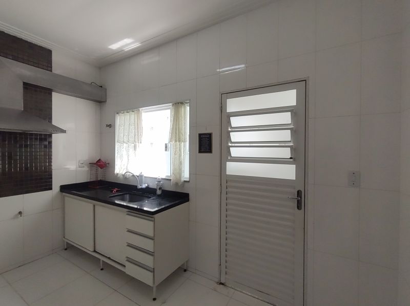 Apartamento 2d  no bairro Residencial Nino em GUARATINGUETA