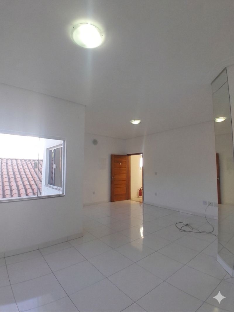 Apartamento 2d  no bairro Residencial Nino em GUARATINGUETA