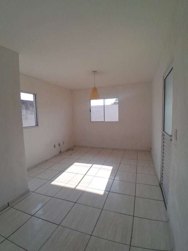 Casa 3d  no bairro Vale das Serras em GUARATINGUETA