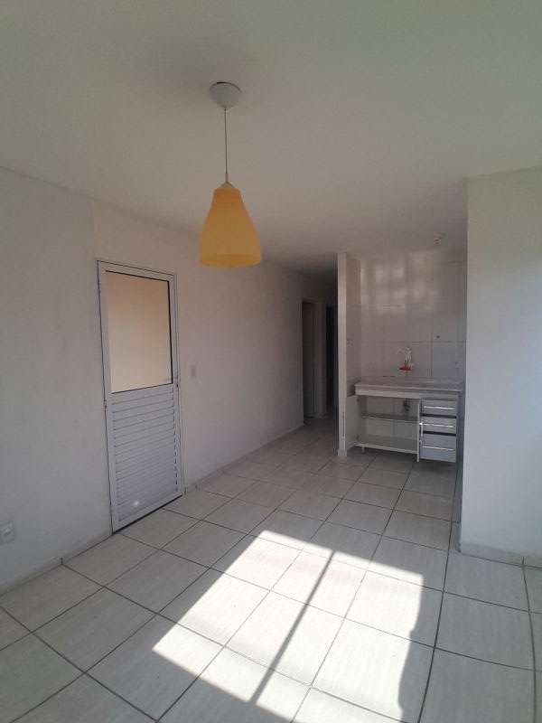 Casa 3d  no bairro Vale das Serras em GUARATINGUETA