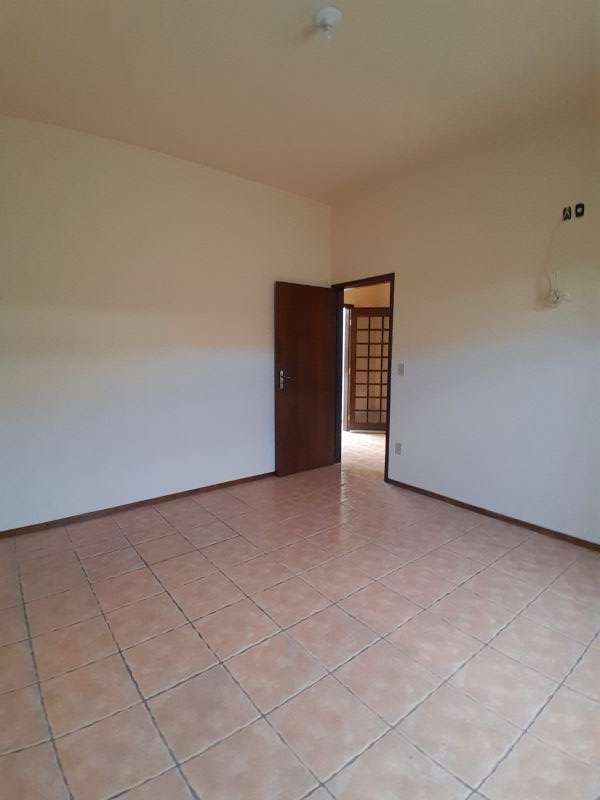 Casa 2d  no bairro Jardim Rony em GUARATINGUETA