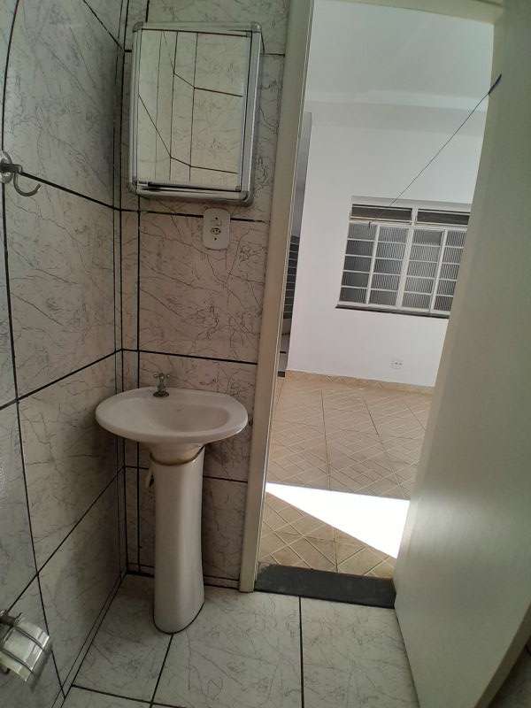 Casa 3d  no bairro Vila Eliana Maria em GUARATINGUETA