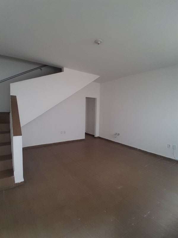 Sobrado 2d  no bairro Pedregulho em GUARATINGUETA