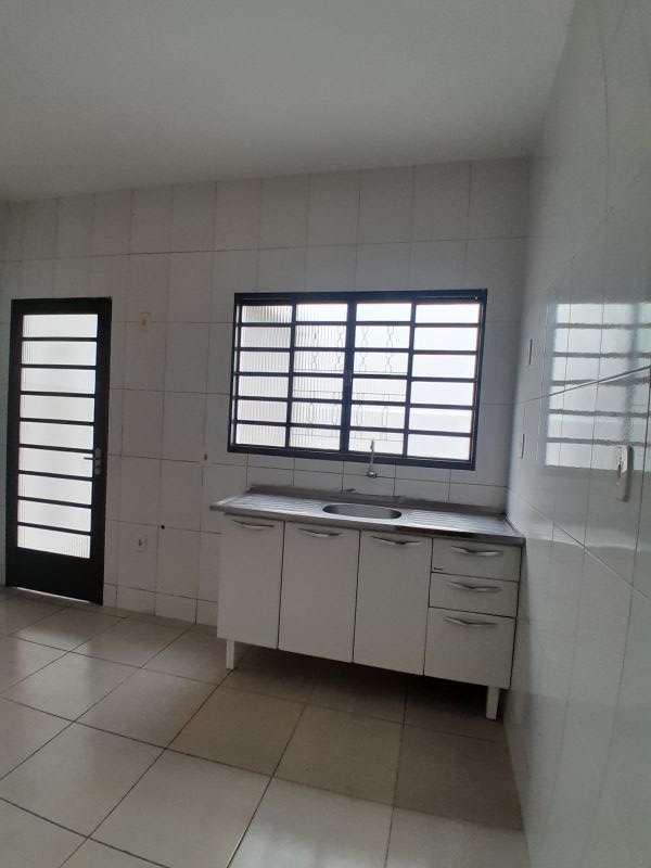 Sobrado 2d  no bairro Pedregulho em GUARATINGUETA