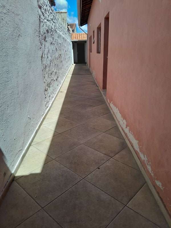 Casa 2d  no bairro Jardim do Vale em GUARATINGUETA