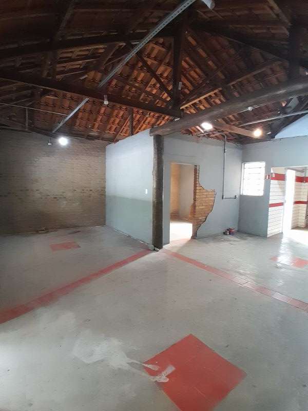 Ponto Comercial no bairro Pedregulho em GUARATINGUETA