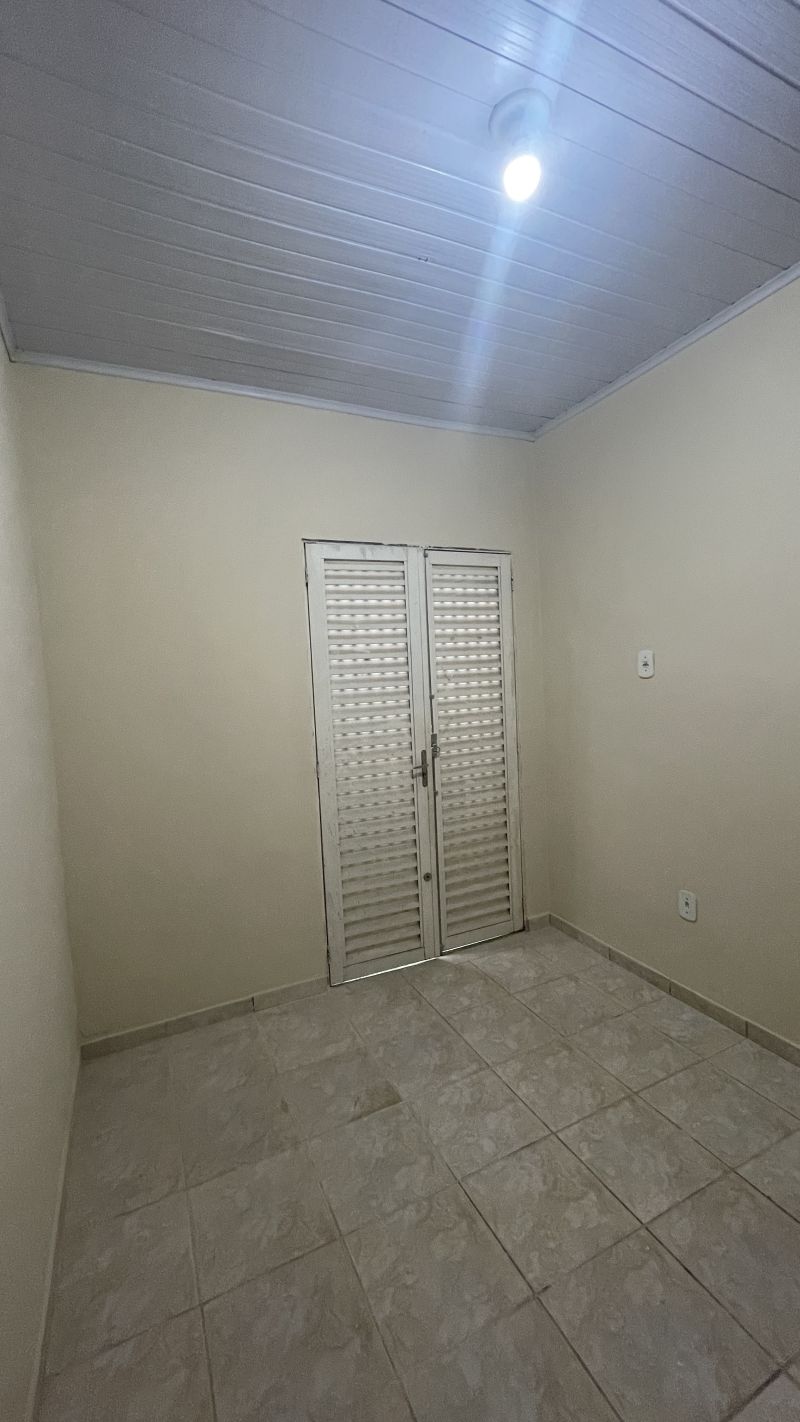 Casa 1d  no bairro Pedregulho em GUARATINGUETA