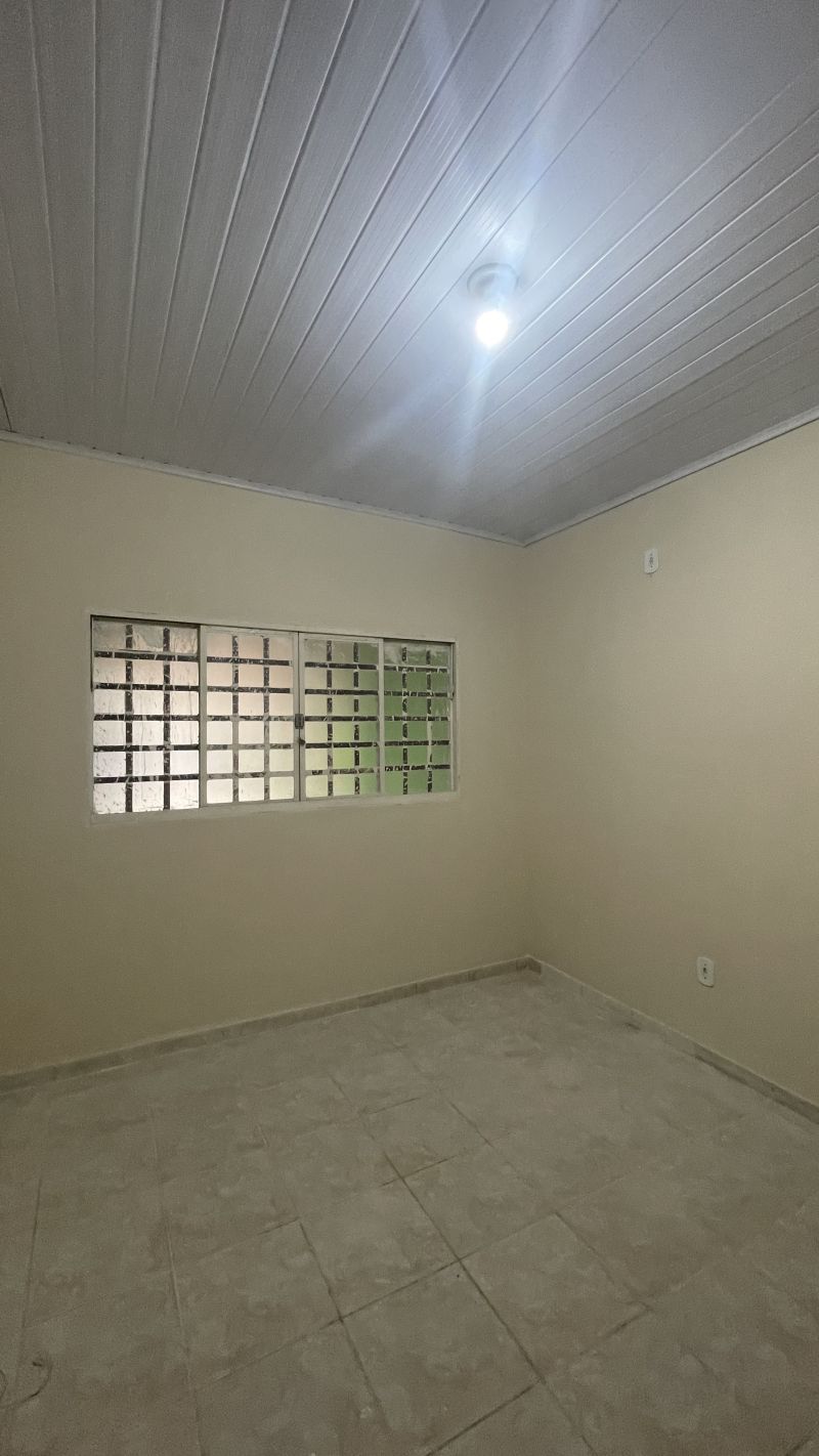 Casa 1d  no bairro Pedregulho em GUARATINGUETA