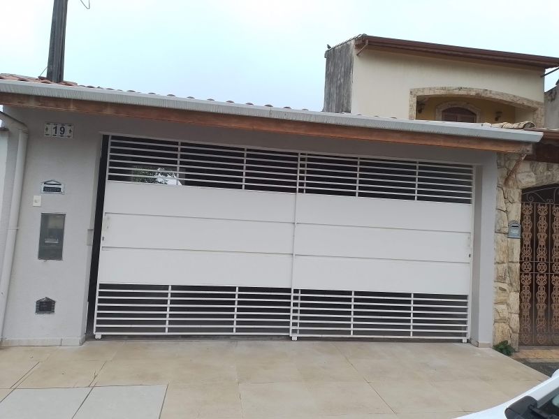 Casa 2d  no bairro Pedregulho em GUARATINGUETA