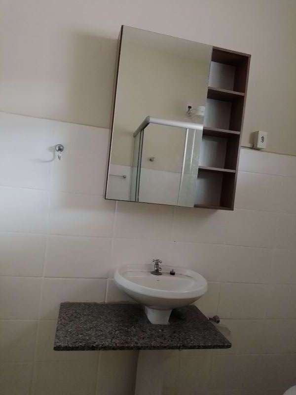 Casa 2d  no bairro Pedregulho em GUARATINGUETA