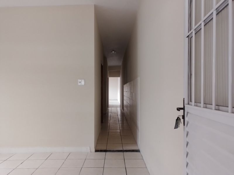 Casa 2d  no bairro Pedregulho em GUARATINGUETA